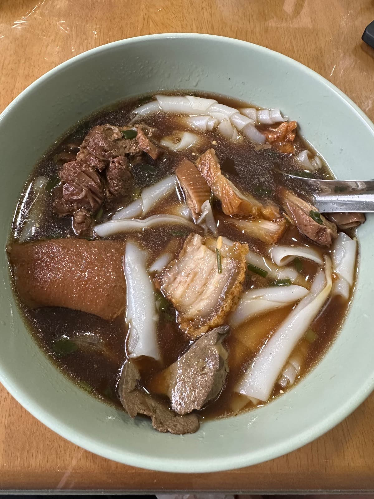 a bowl of Guay Jub