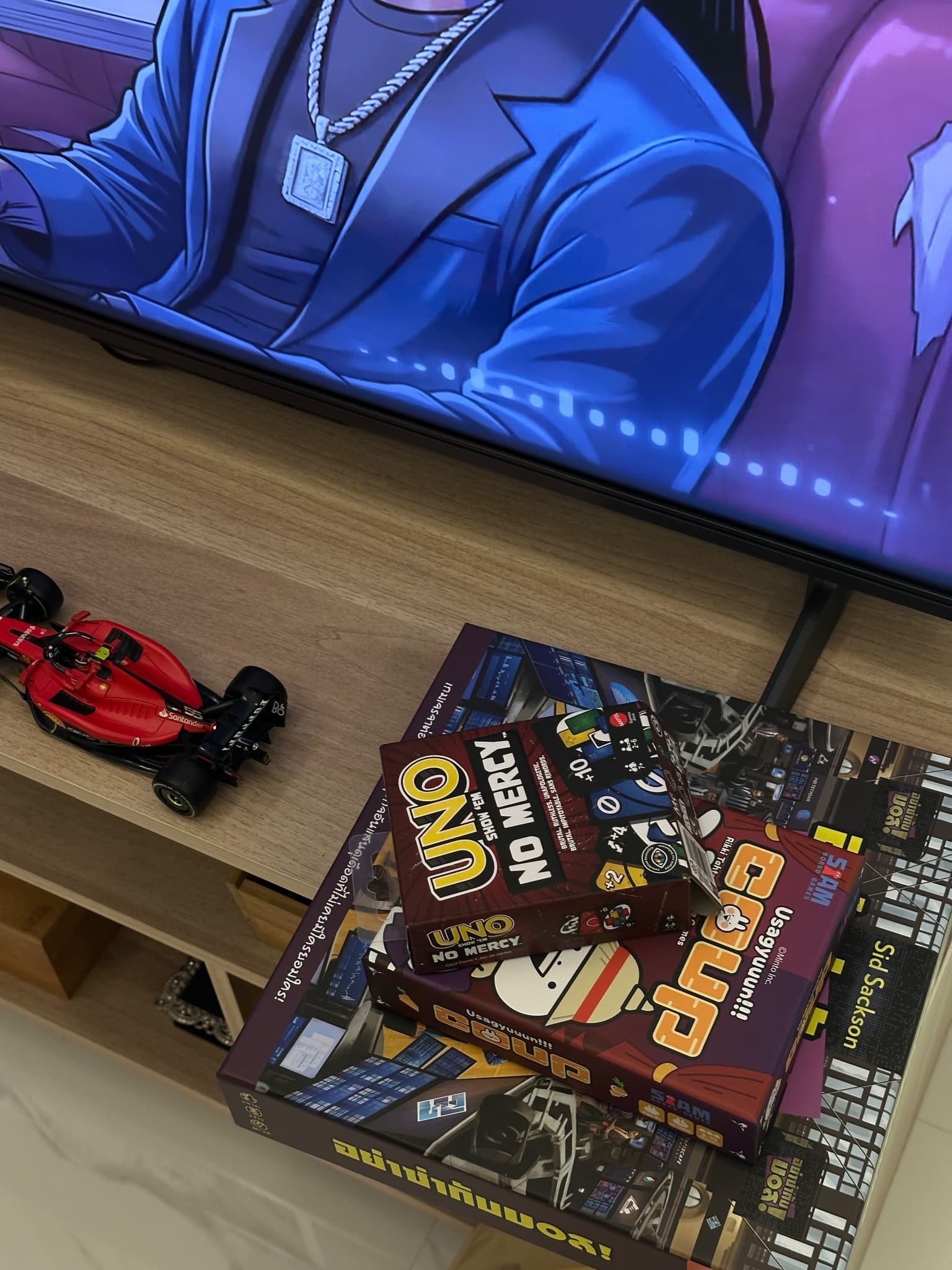 Board games: I'm The Boss! and Uno